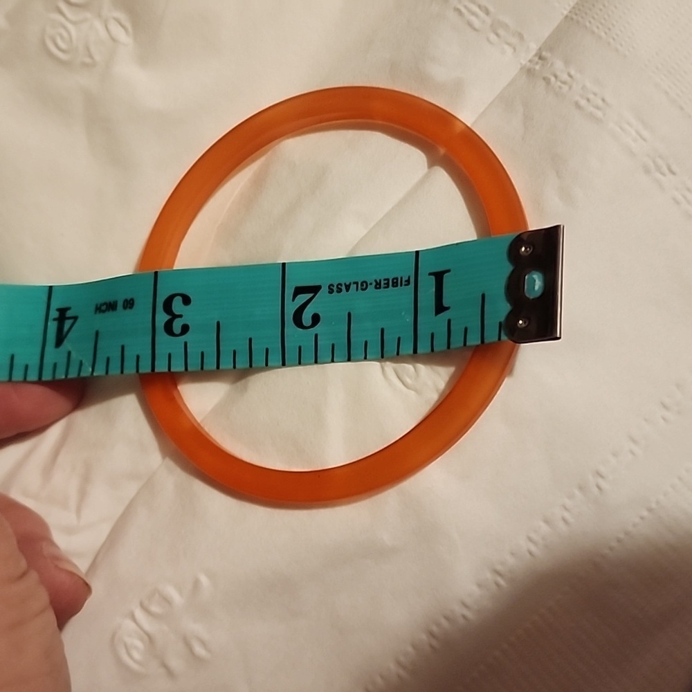 Lucite Moonlight Stringer Bangles - image 6